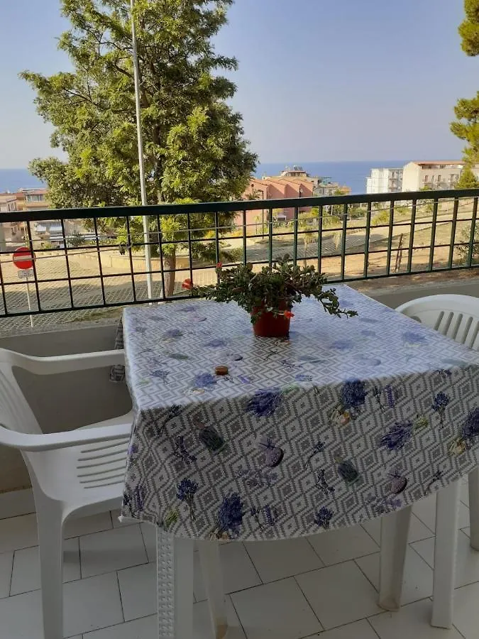 Casa Madonia Finale Apartment